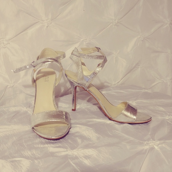 Silver wrap around heels - Picture 2 of 3
